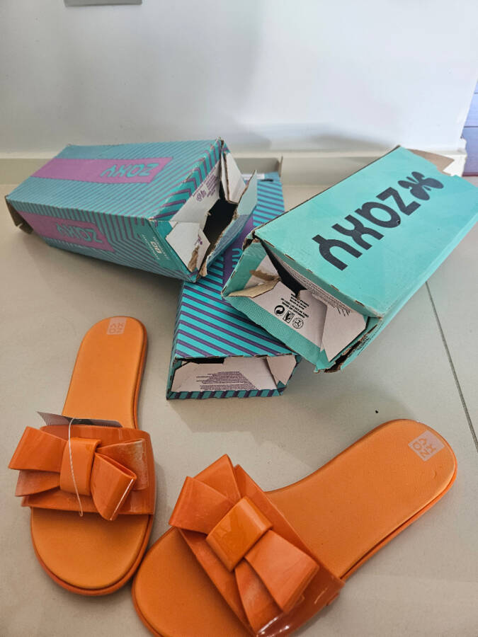 新品　ZOYレディース サイズ40(Lサイズ) ZOY ゾーイ パンツ ネイビー シンプル 無地 ストレッチ