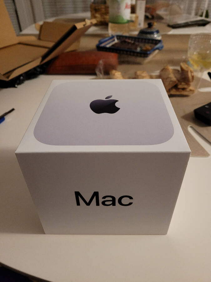 Apple Mac mini M4 16GB/256GB/10-core CPU+10-core GPU/Srebrny